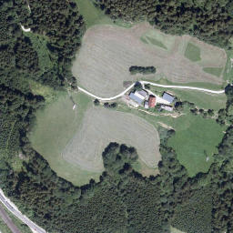 Satellite imagery of Schloss Strechau, AT