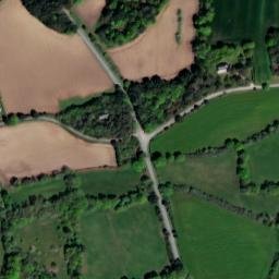 Satellite imagery of Château de Truscat, FR