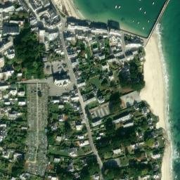 Satellite imagery of Alignement de Kerbourgnec, FR