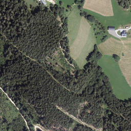 Satellite imagery of Schloss Oberkindberg, AT