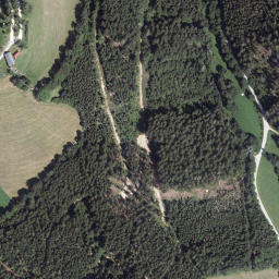 Satellite imagery of Schloss Oberkindberg, AT