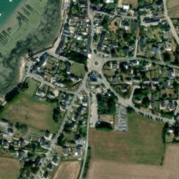 Satellite imagery of Pointe du Dibenn, FR