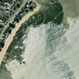 Satellite imagery of Pointe du Bil, FR