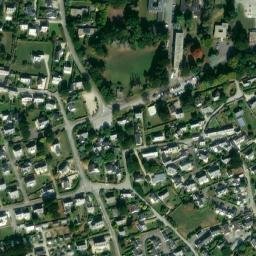 Satellite imagery of Beg Rohu, FR