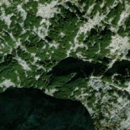 Satellite imagery of Hochfeld Köpfe, DE