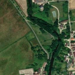 Satellite imagery of Château de Vault-de-Lugny, FR