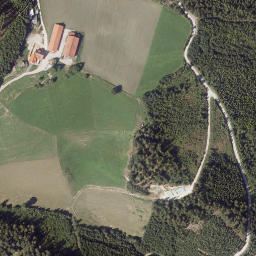 Satellite imagery of cairn, AT