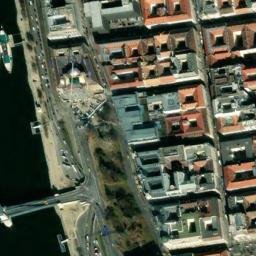 Satellite imagery of Buda Castle, HU