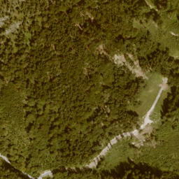 Satellite imagery of cairn, DE