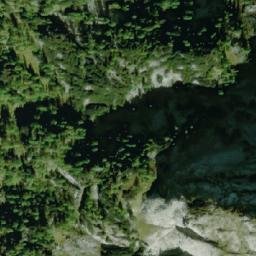 Satellite imagery of cairn, DE