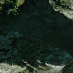 Satellite imagery of cairn, DE