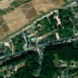 Satellite imagery of Château de Chaumont-sur-Loire, FR