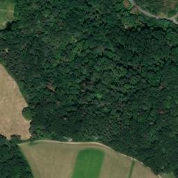 Satellite imagery of Châteaux des Alleux, FR