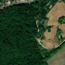 Satellite imagery of Château de Chaumont-sur-Loire, FR