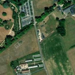 Satellite imagery of Château de Chaumont-sur-Loire, FR