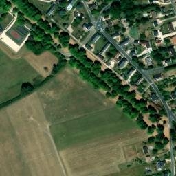 Satellite imagery of Château de Chaumont-sur-Loire, FR