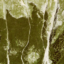 Satellite imagery of cairn, DE