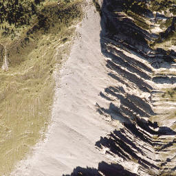 Satellite imagery of Mondscheinspitze, AT