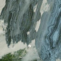 Satellite imagery of Tor, AT