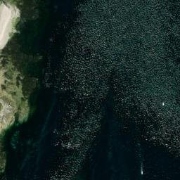 Satellite imagery of Pointe du Conguel, FR