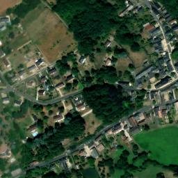 Satellite imagery of Château de Cangey, FR