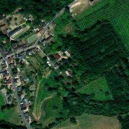 Satellite imagery of Château de Cangey, FR