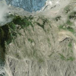 Satellite imagery of Tor, AT