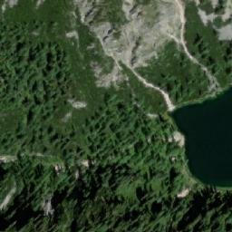 Satellite imagery of Kümpfling, AT