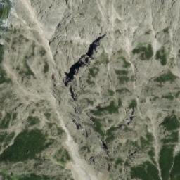 Satellite imagery of Tor, AT