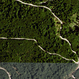 Satellite imagery of cairn, DE