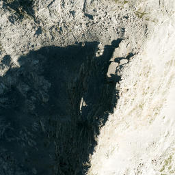 Satellite imagery of cairn, DE