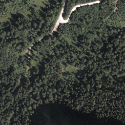 Satellite imagery of Henneneck, DE