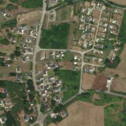 Satellite imagery of Pointe du Goulumer, FR