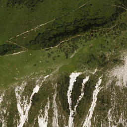 Satellite imagery of Pfannenhölzer, DE