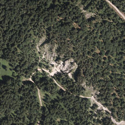Satellite imagery of Gaicht Pass, AT