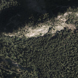 Satellite imagery of Henneneck, DE