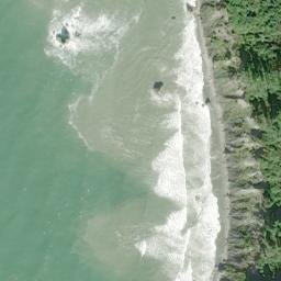 Satellite imagery of Hogsback, US