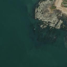 Satellite imagery of Pointe du Goulumer, FR