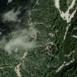 Satellite imagery of Luserriedel, AT