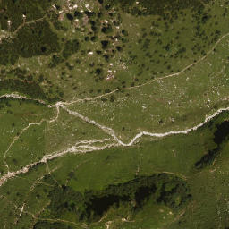 Satellite imagery of cairn, DE