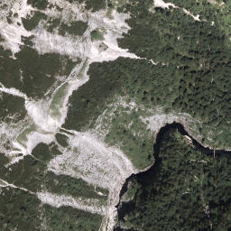 Satellite imagery of Waxenstein, DE