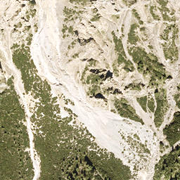 Satellite imagery of cairn, DE