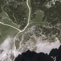 Satellite imagery of cairn, DE