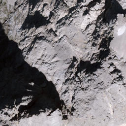 Satellite imagery of Große Riffelwandspitze, DE