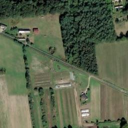 Satellite imagery of Abbaye de Louroux, FR