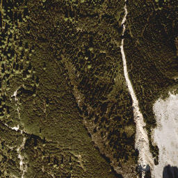 Satellite imagery of cairn, DE