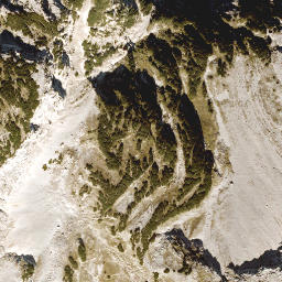 Satellite imagery of cairn, DE