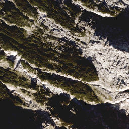 Satellite imagery of cairn, DE