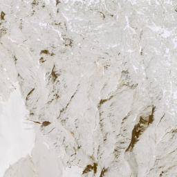 Satellite imagery of Taghaube, AT