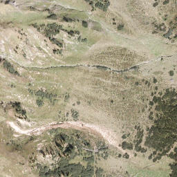 Satellite imagery of Perwurzgupf, AT